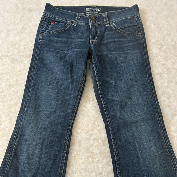 Hudson Women's Medium Wash Flare Jeans Whiskering 98% Cotton 2% Elastane Size 27 - Picture 3 of 7
